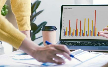 Blog Header Laptop Graph