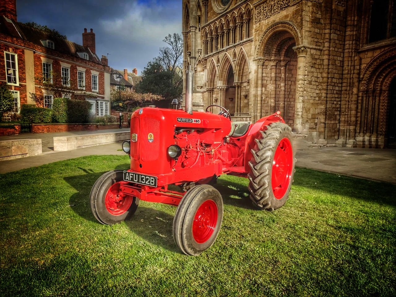 BLOG TRACTOR